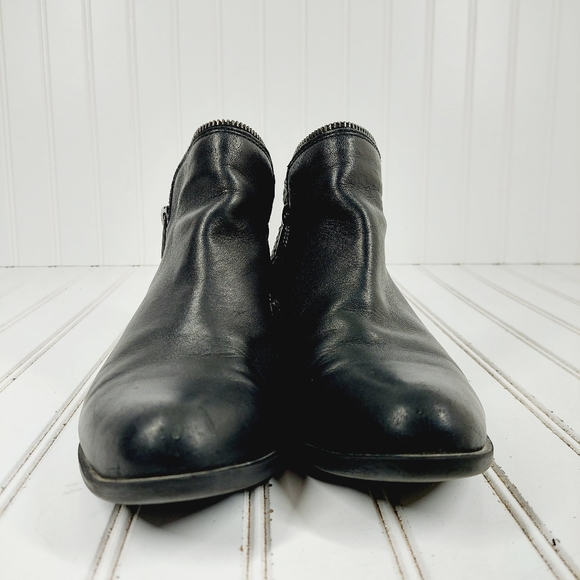 Lucky Brand Bartalino Black Leather Zip Detail Ankle Boots K238 - Picture 3 of 15